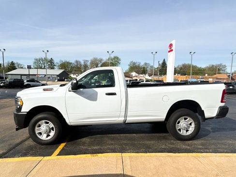 Used 2024 RAM 2500 Tradesman AWD/4WD image 7
