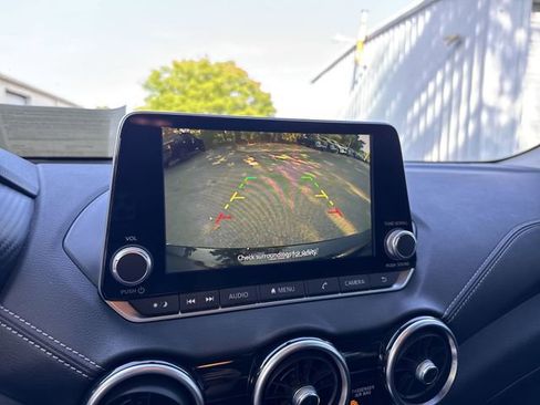 Used 2022 Nissan Sentra SV w/ Trunk Package image 20