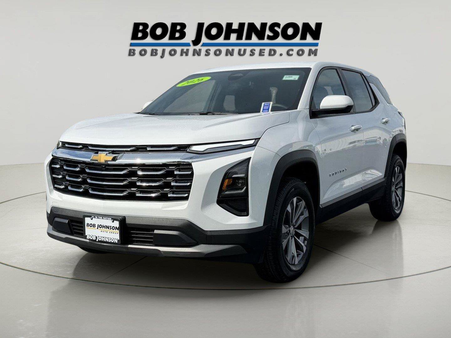 Used 2026 Chevrolet Equinox LT AWD/4WD image 4