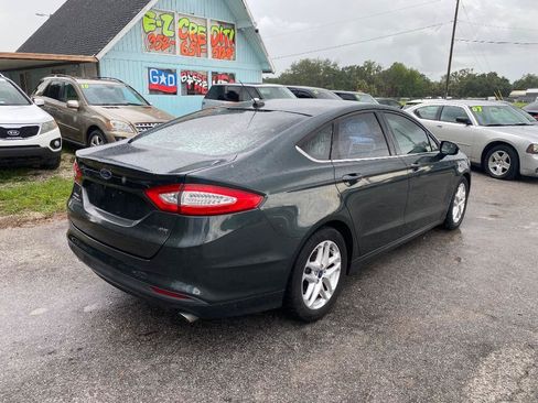 Used 2016 Ford Fusion SE FWD image 7