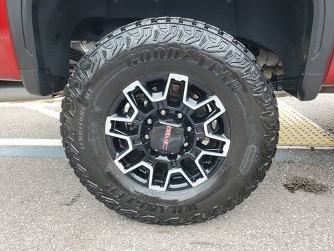 Used 2026 GMC Sierra 2500 AT4X AWD/4WD image 5