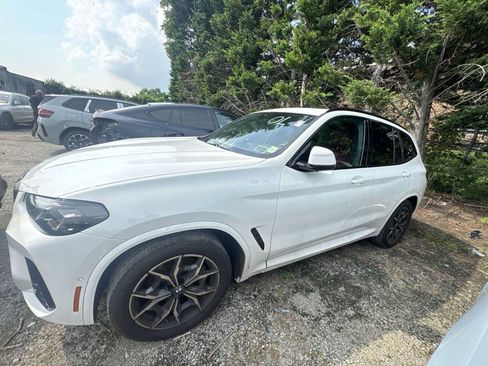 Used 2023 BMW X3 xDrive30i w/ M Sport Package AWD/4WD image 5