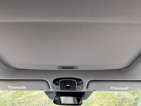 Used 2022 Hyundai Palisade SEL w/ Convenience Package image 3