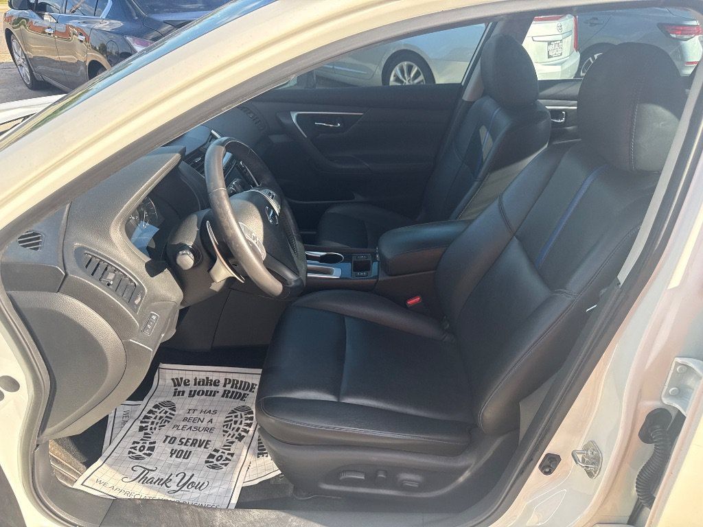 Used 2018 Nissan Altima 2.5 SR w/ SR Special Edition FWD image 11