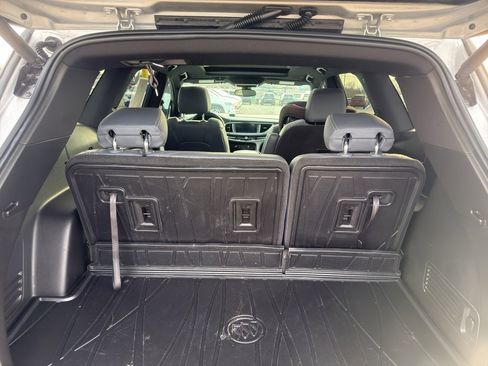 Used 2022 Buick Enclave Essence w/ Experience Buick Package image 6