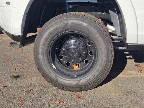 New 2026 RAM 3500 Limited image 9