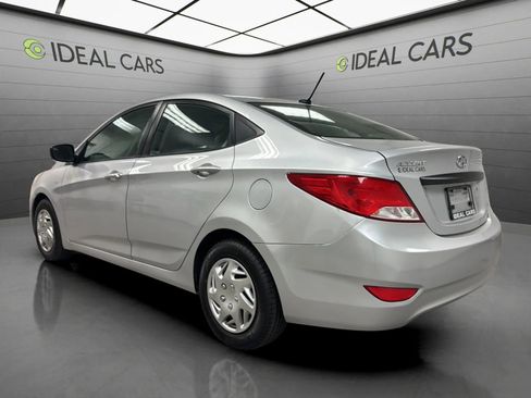 Used 2017 Hyundai Accent SE FWD image 7