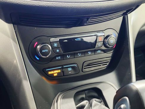 Used 2016 Ford Escape SE w/ Leather Comfort Package AWD/4WD image 15