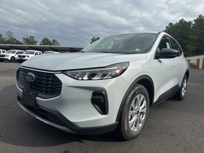 New 2025 Ford Escape Active w/ Cold Weather Package