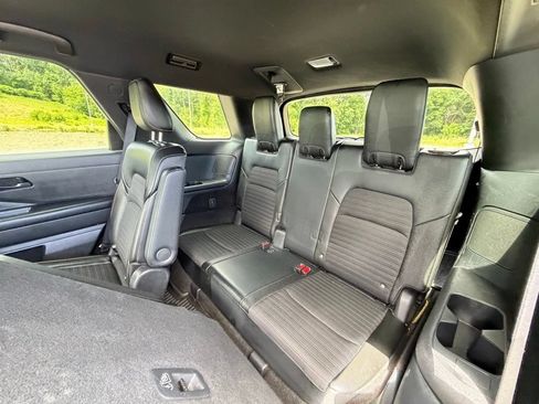Used 2023 Nissan Pathfinder Rock Creek AWD/4WD image 13