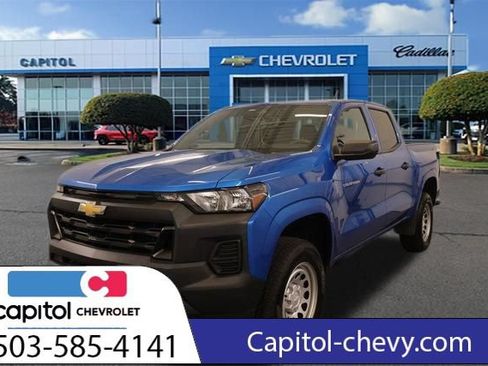 Used 2024 Chevrolet Colorado W/T w/ WT Convenience Package RWD image 7