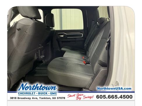 Used 2026 RAM 2500 Big Horn AWD/4WD image 25