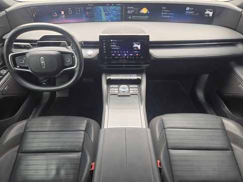 Used 2024 Lincoln Nautilus Reserve w/ Equipment Group 202A image 28