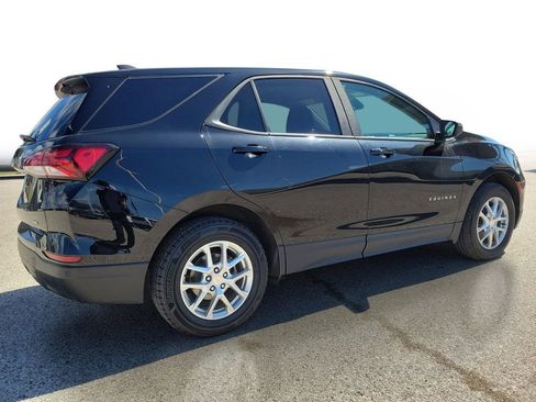 Certified 2024 Chevrolet Equinox LS image 4