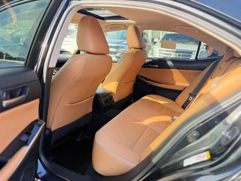 Used 2017 Lexus IS 300 AWD w/ Navigation System Package image 12