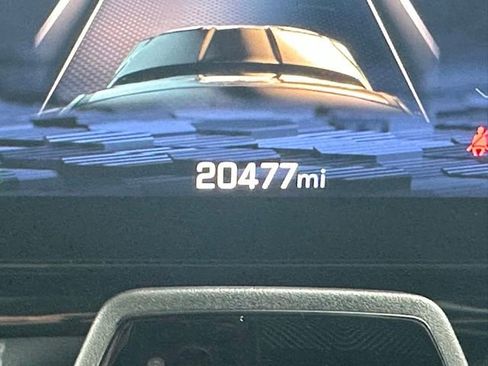 Used 2025 Chevrolet Silverado EV RST AWD/4WD image 36