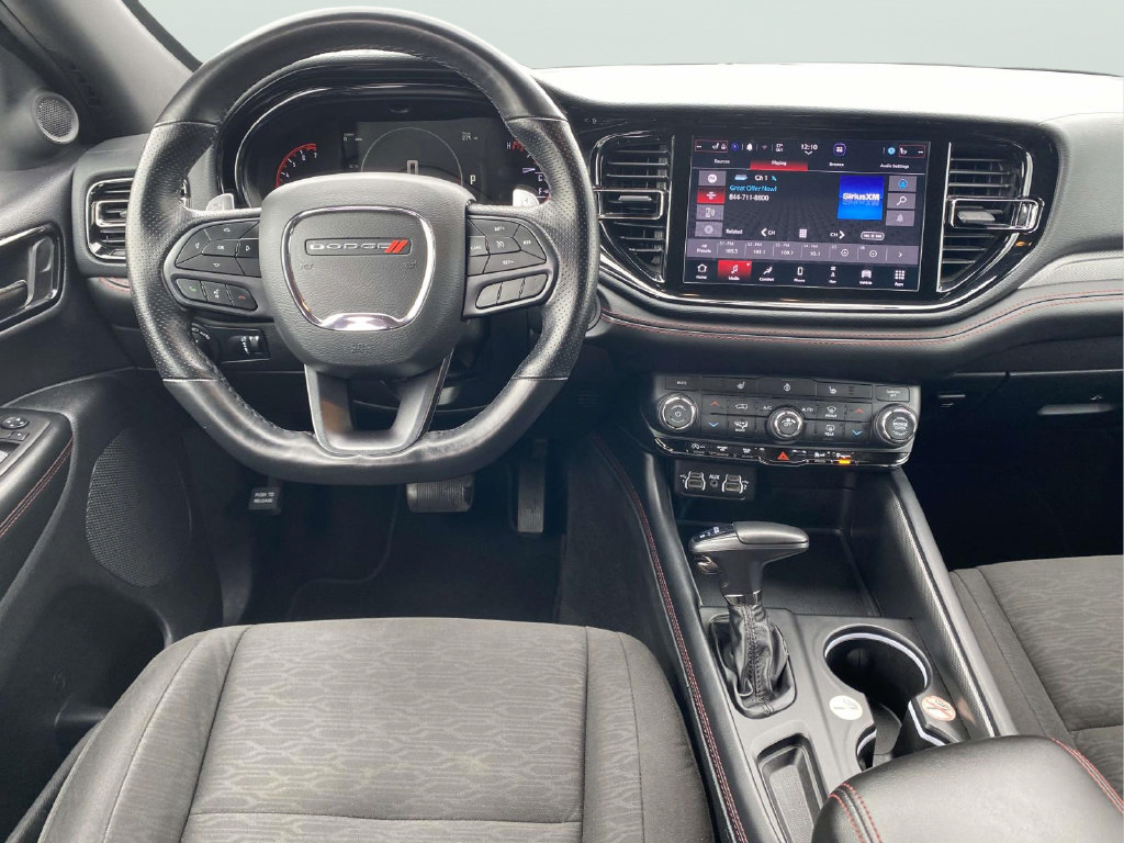 Used 2025 Dodge Durango GT RWD image 9