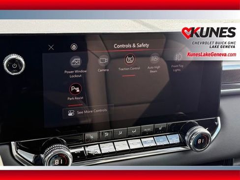 New 2026 GMC Canyon Elevation w/ Convenience Package image 35