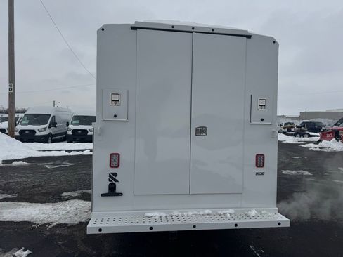 New 2026 Ford Transit 350 image 5