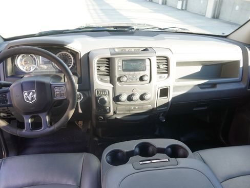 Used 2018 RAM 1500 Tradesman image 29