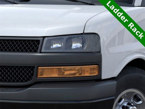 New 2025 Chevrolet Express 2500 image 10