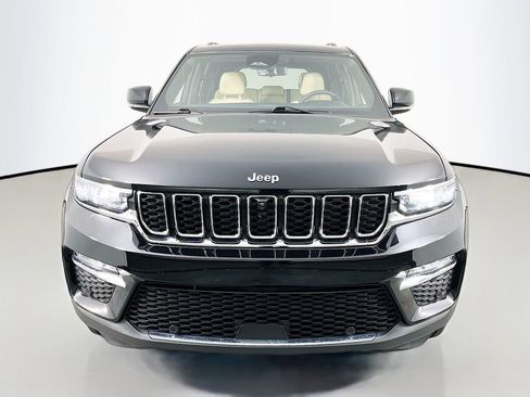 Used 2022 Jeep Grand Cherokee Limited 4xe w/ Luxury Tech Group II AWD/4WD image 3