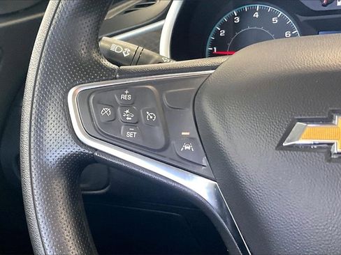 Used 2025 Chevrolet Malibu LT image 8