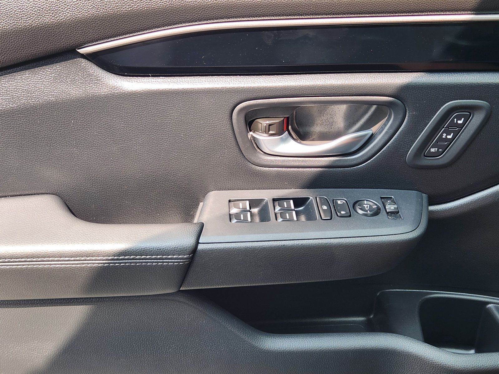 Used 2025 Honda Pilot EX-L image 25