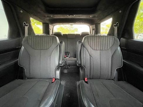 Used 2025 Hyundai Palisade Calligraphy AWD/4WD image 32