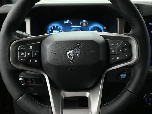 New 2026 Ford Bronco Outer Banks AWD/4WD image 9