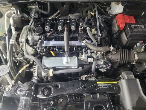 Used 2024 Nissan Versa S w/ Trunk Package image 30