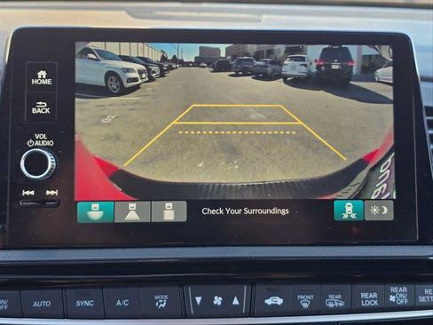 Used 2025 Honda Odyssey Sport-L image 33