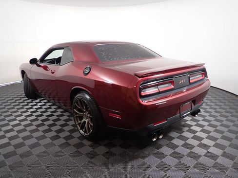 Used 2017 Dodge Challenger R/T RWD image 11
