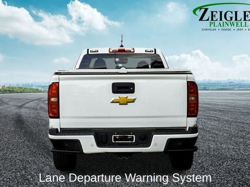 Used 2022 Chevrolet Colorado LT w/ Fleet Safety Package image 5