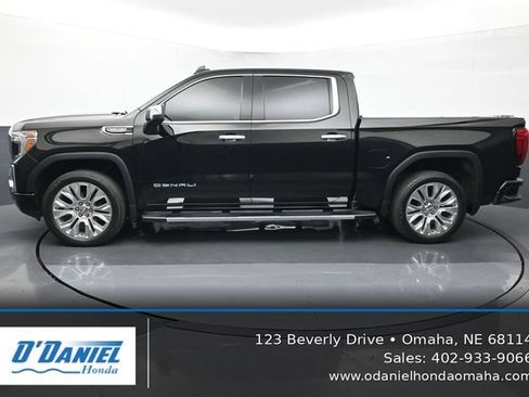 Used 2020 GMC Sierra 1500 Denali w/ Denali Premium Package AWD/4WD image 2