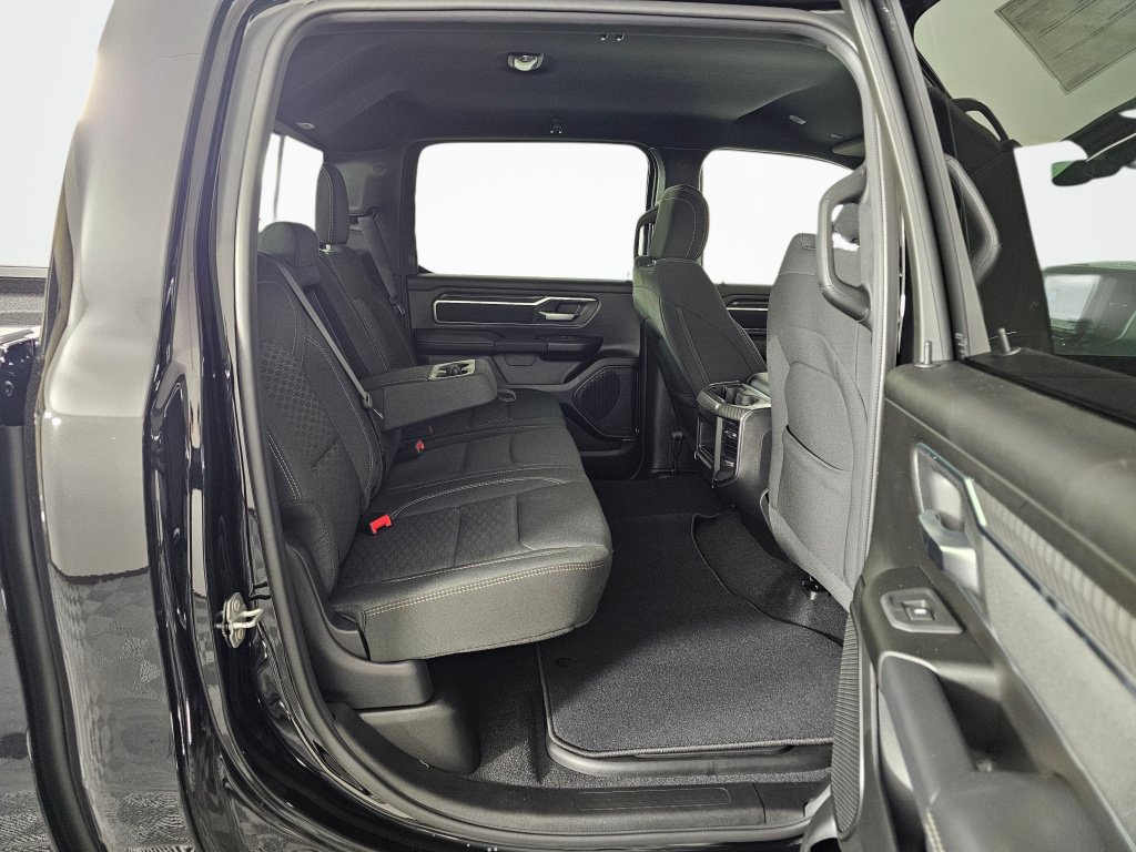 New 2026 RAM 1500 Big Horn AWD/4WD image 36