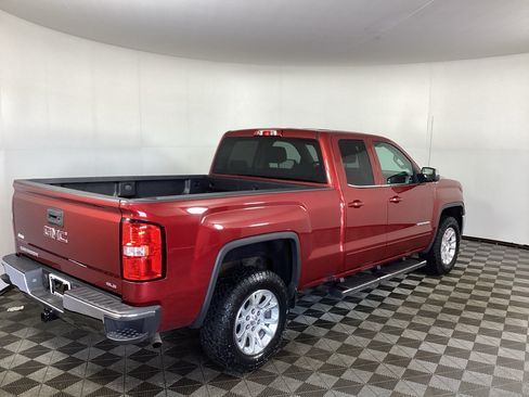 Used 2018 GMC Sierra 1500 SLE w/ Suspension Package, Off-Road AWD/4WD image 2