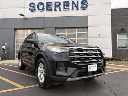 Used 2025 Ford Explorer Active