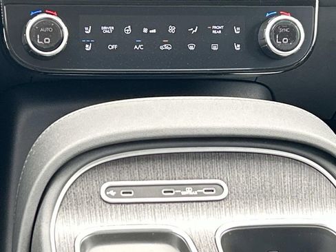 New 2026 Hyundai Palisade SEL Premium FWD image 28