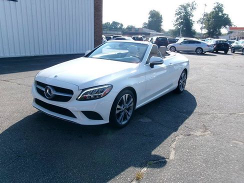 Used 2020 Mercedes-Benz C 300 Cabriolet image 2