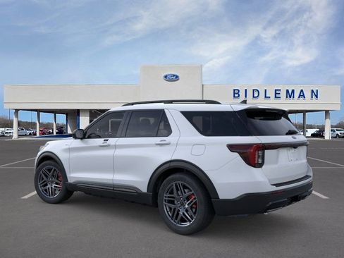 New 2026 Ford Explorer ST-Line AWD/4WD image 4