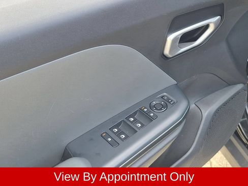 Used 2025 Kia K4 FWD image 21