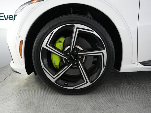 Used 2024 Kia EV6 GT AWD/4WD image 19