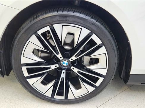 Used 2025 BMW 530i image 63