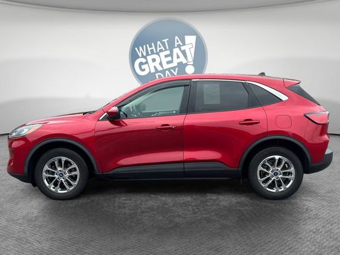 Used 2020 Ford Escape SE AWD/4WD image 7