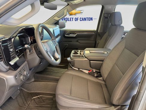 New 2026 Chevrolet Silverado 1500 RST w/ RST Select Package AWD/4WD image 9