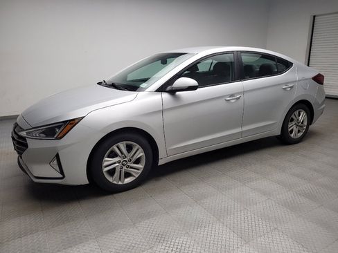 Used 2019 Hyundai Elantra SEL FWD image 2