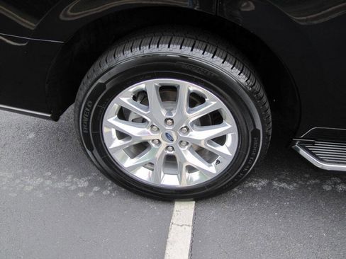 Used 2021 Ford Expedition XLT RWD image 29