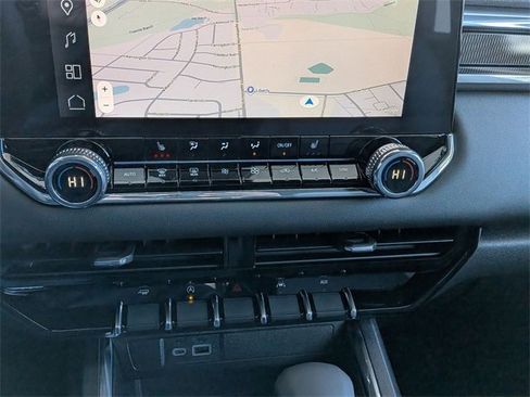 New 2026 GMC Canyon Elevation w/ Convenience Package image 24