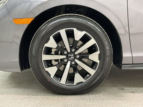 Certified 2026 Honda Odyssey EX-L image 34